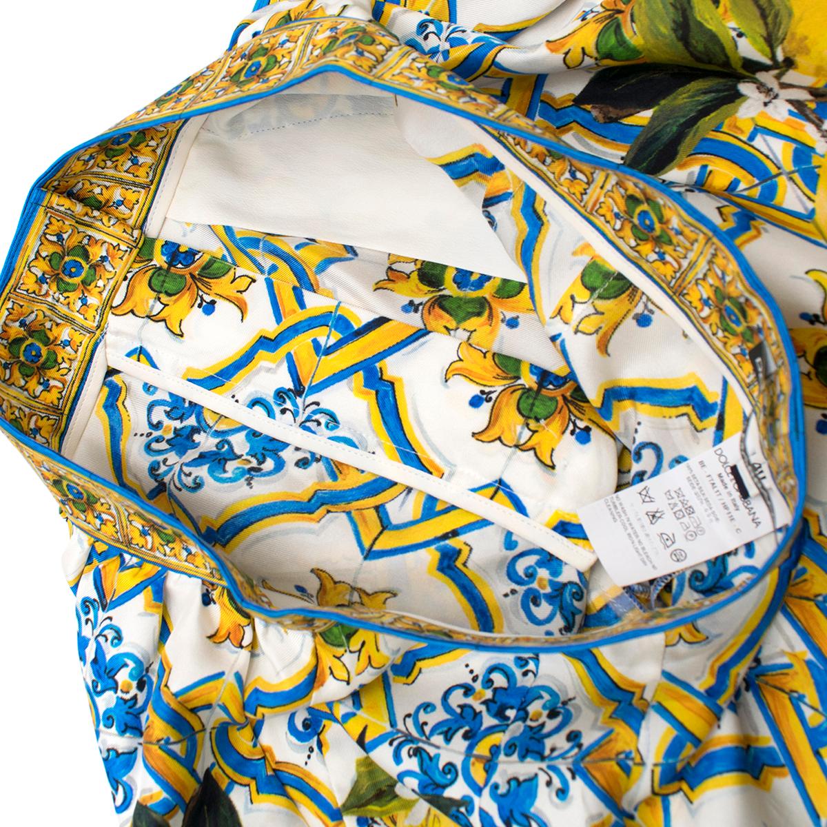 Dolce & Gabbana Majolica & Lemon-print Silk Shorts IT 40 In Excellent Condition In London, GB