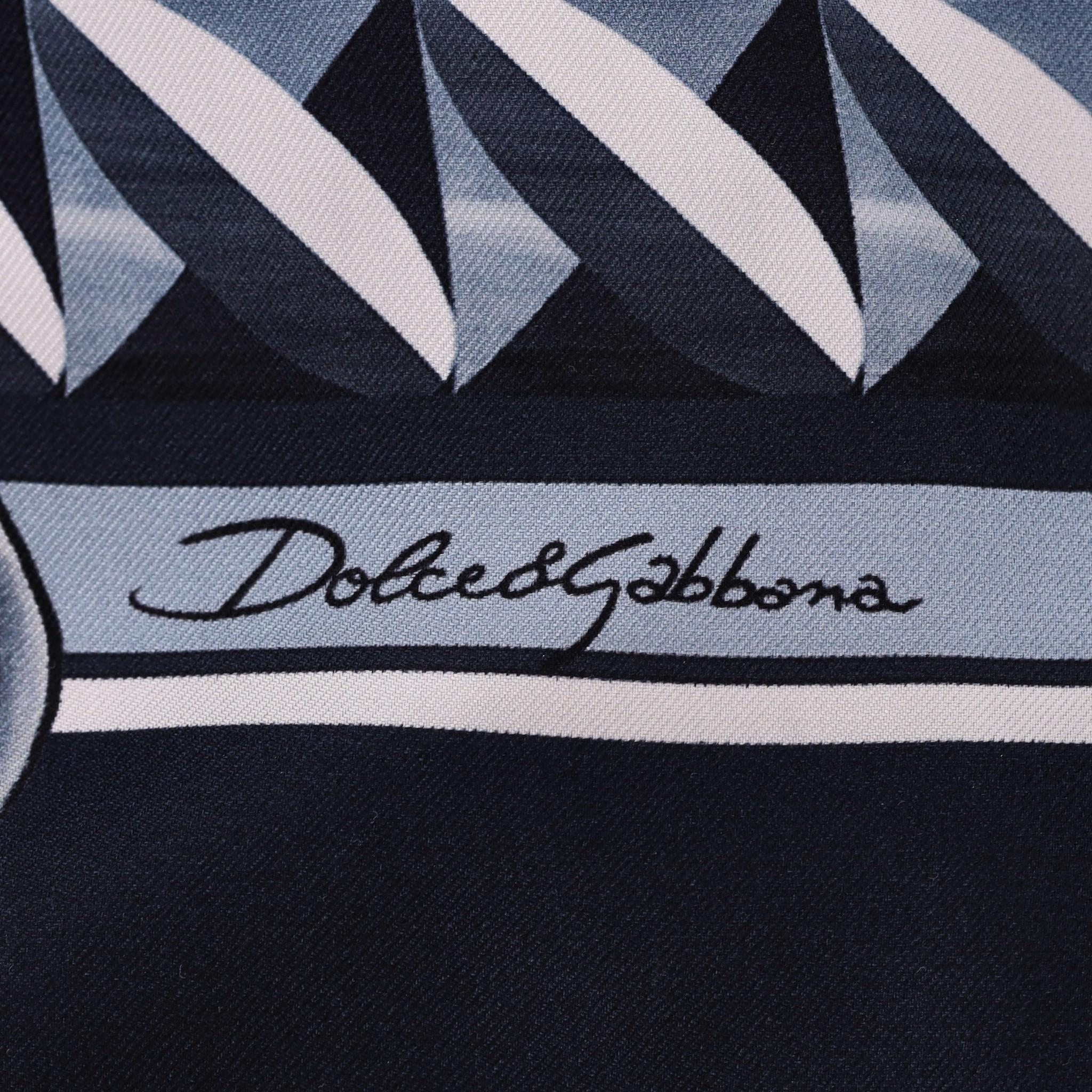Women's Dolce & Gabbana Majolica Print Silk Sweatshirt For Sale
