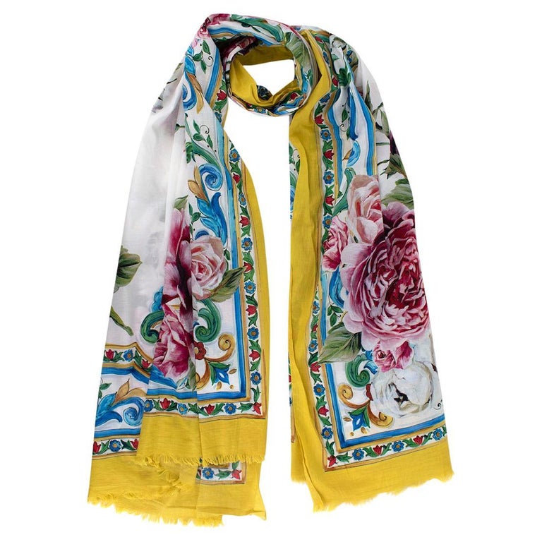 Dolce gabbana shawl Outlet
