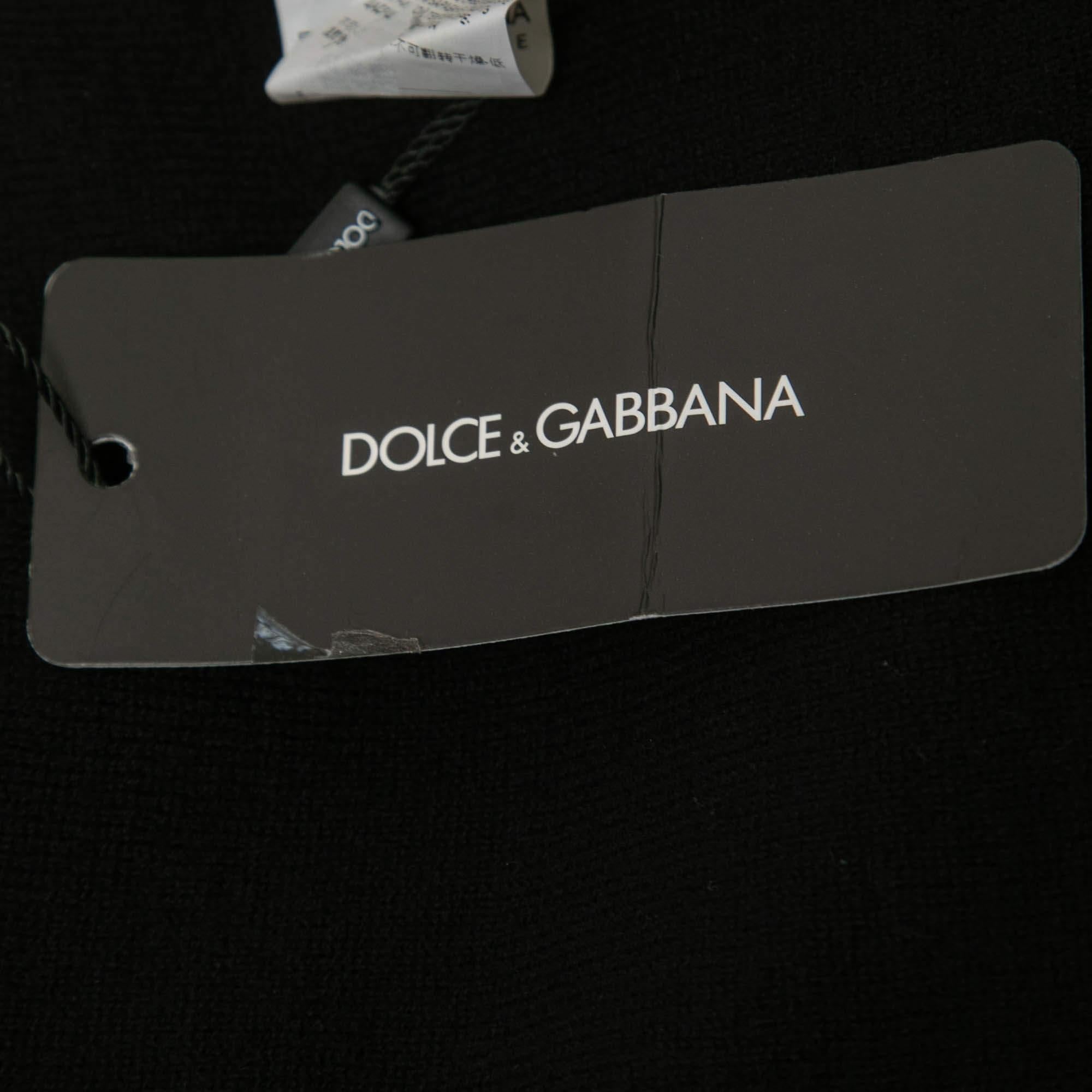 Dolce & Gabbana Maroon/Schwarzes Logo Royal Love Stola aus Kaschmirstrick mit Logo im Angebot 1