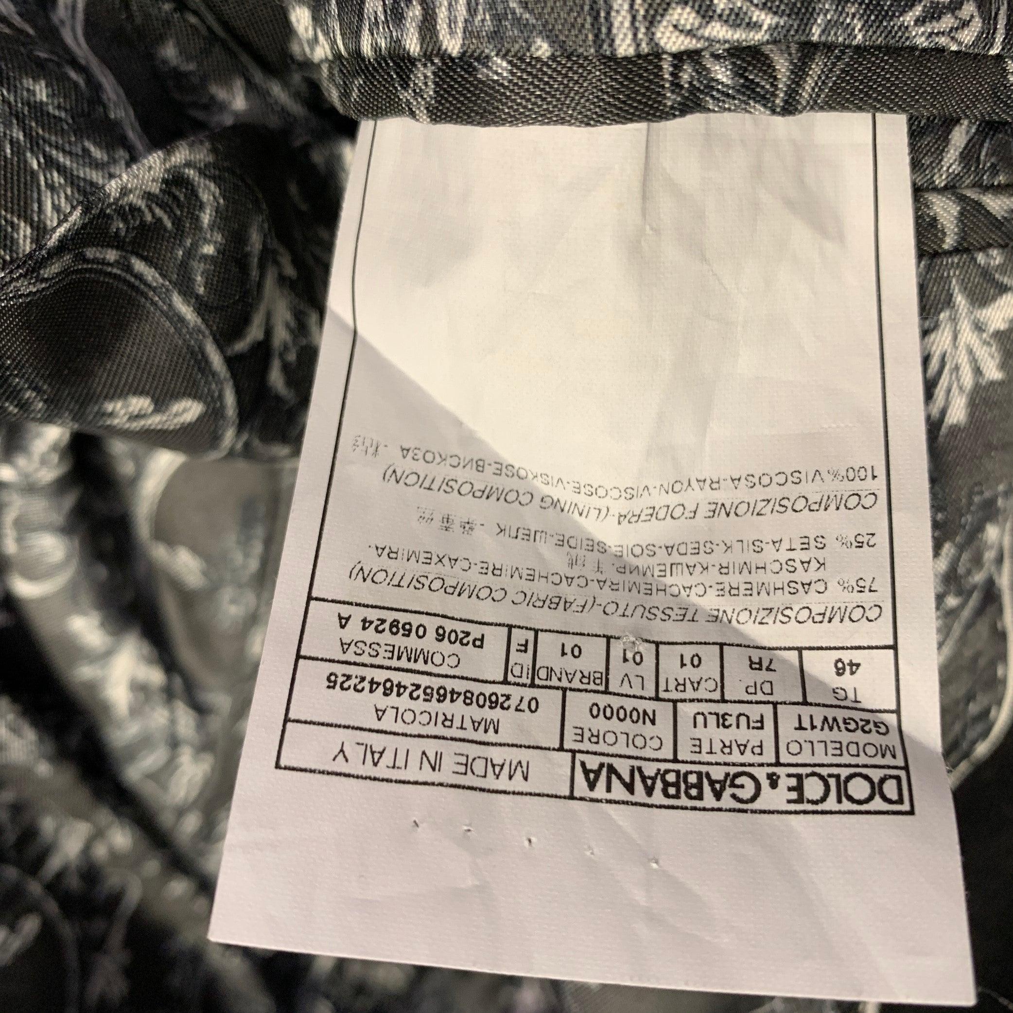 DOLCE & GABBANA MARTINI Taille 36 Manteau de sport en soie cachemire noir à simple boutonnage en vente 3