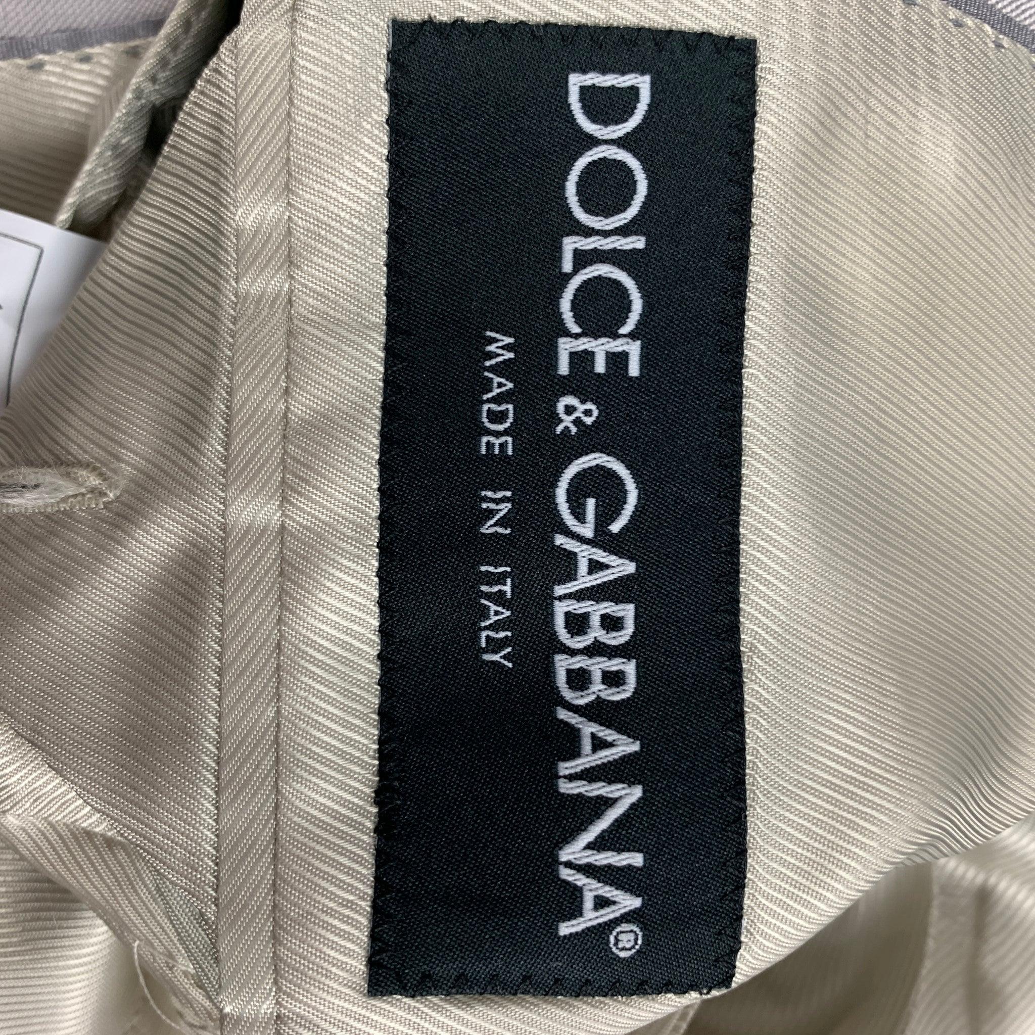 DOLCE & GABBANA Martini Size 36 Long Light Grey Wool / Silk 3 Piece Suit For Sale 6