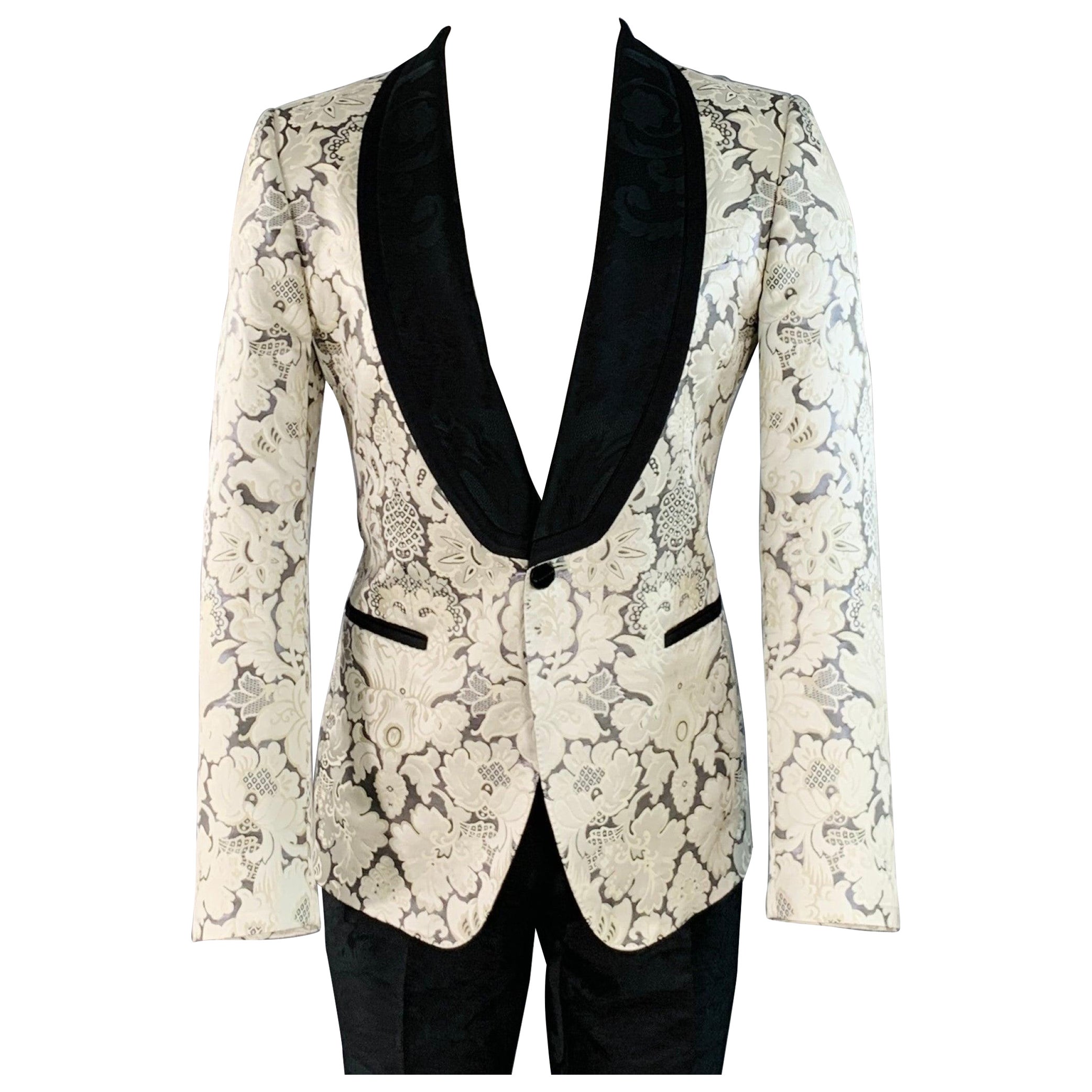 DOLCE & GABBANA MARTINI Taglia 38 Nero Beige Jacquard Poliestere Miscela Abito con Risvolto a Scialle in vendita