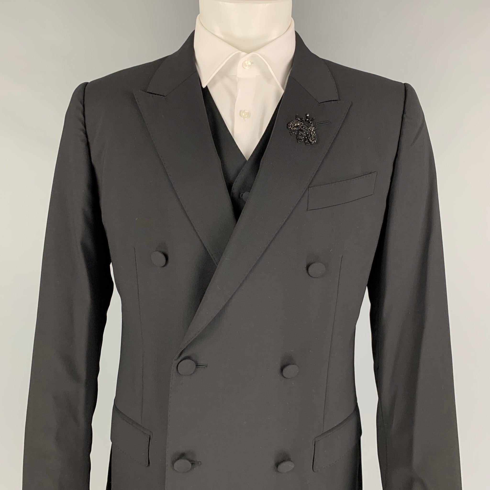 DOLCE & GABBANA Martini Size 42 Wool Double Breasted Crystal Accent 3 Piece Suit In Excellent Condition For Sale In San Francisco, CA