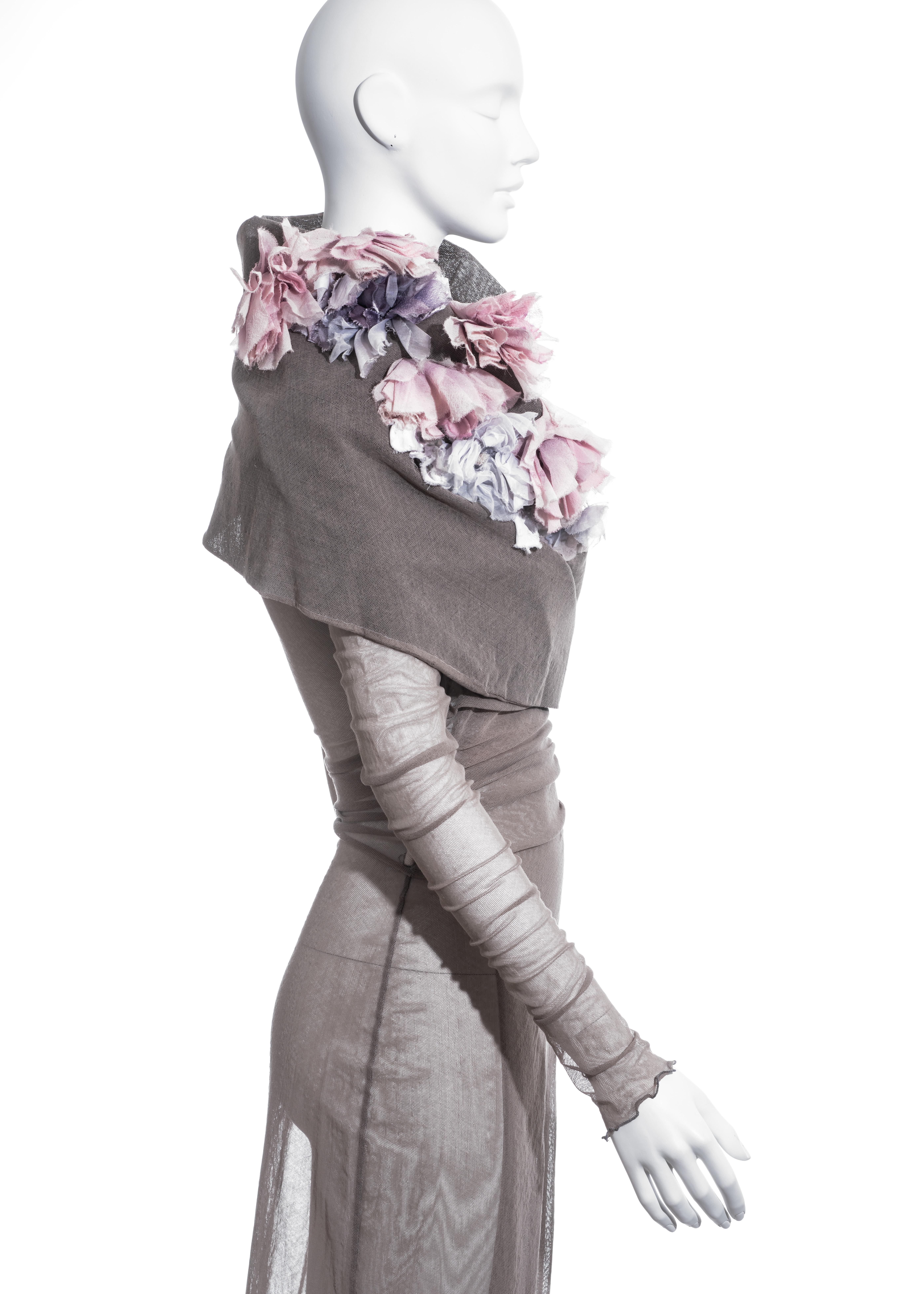 Dolce & Gabbana mauve mesh evening coat dress with floral motifs, ss 1998 For Sale 2