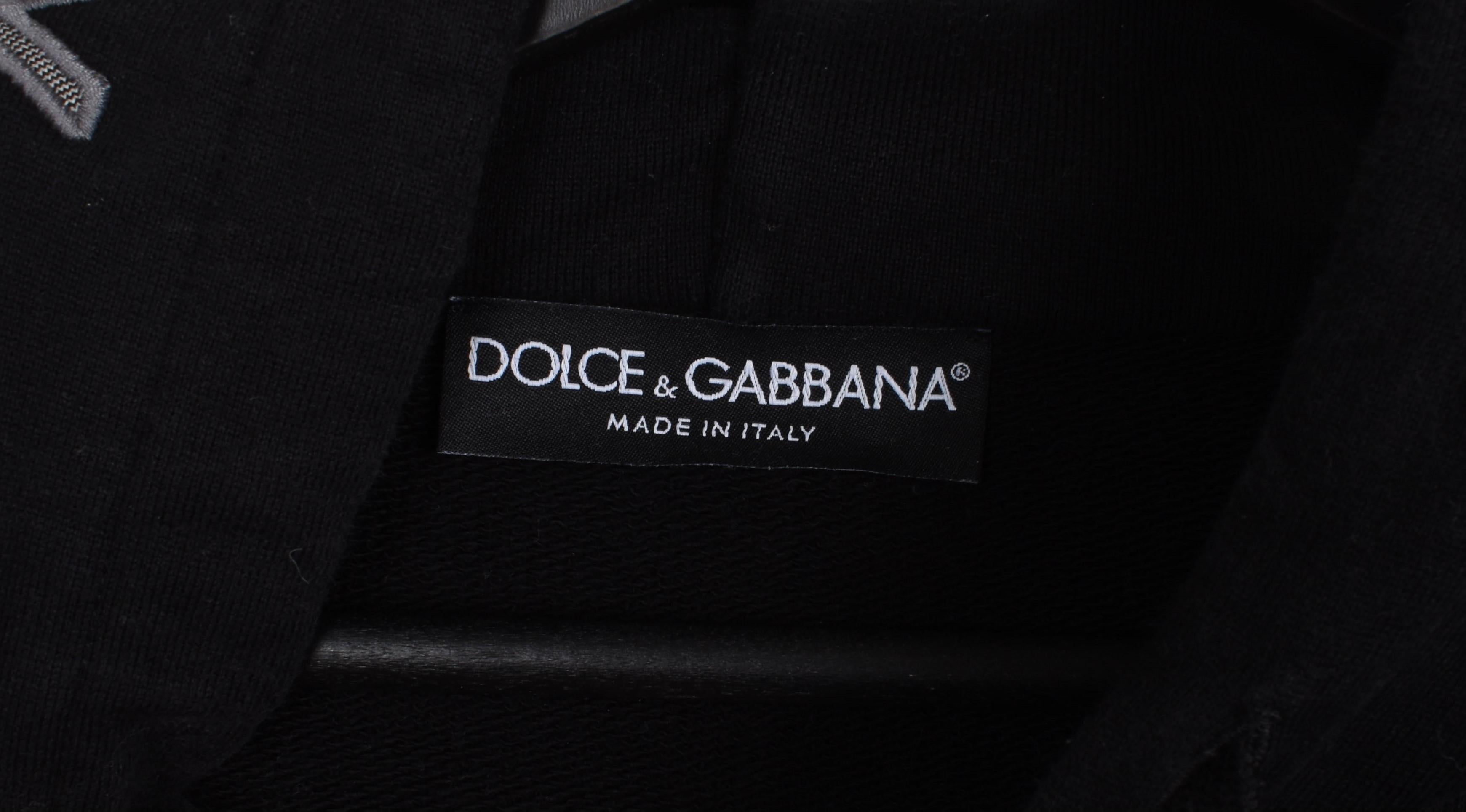 Dolce Gabbana Homme Pull à capuche DG Family Size IT50-M/L, S1678 en vente 1