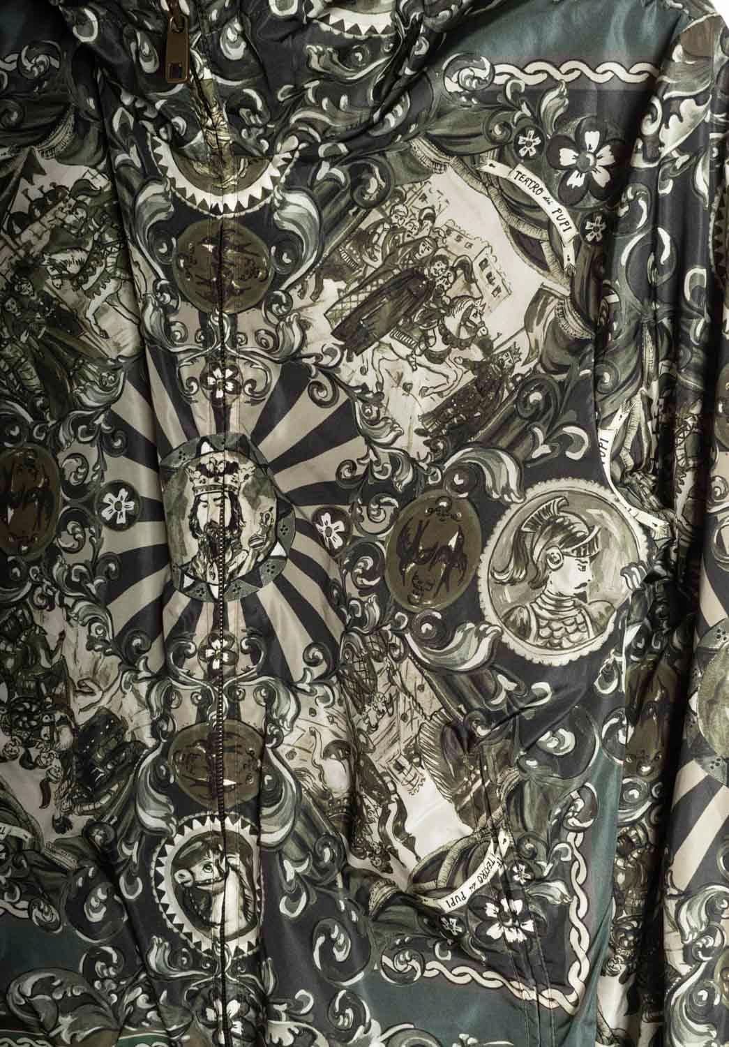 Dolce & Gabbana Hombre Chaqueta Bomber Talla IT44-S, S1347 en Excelente estado para la venta en Kaunas, LT