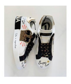 Dolce & Gabbana Men King
embellished trainers sneakers sports
shoes