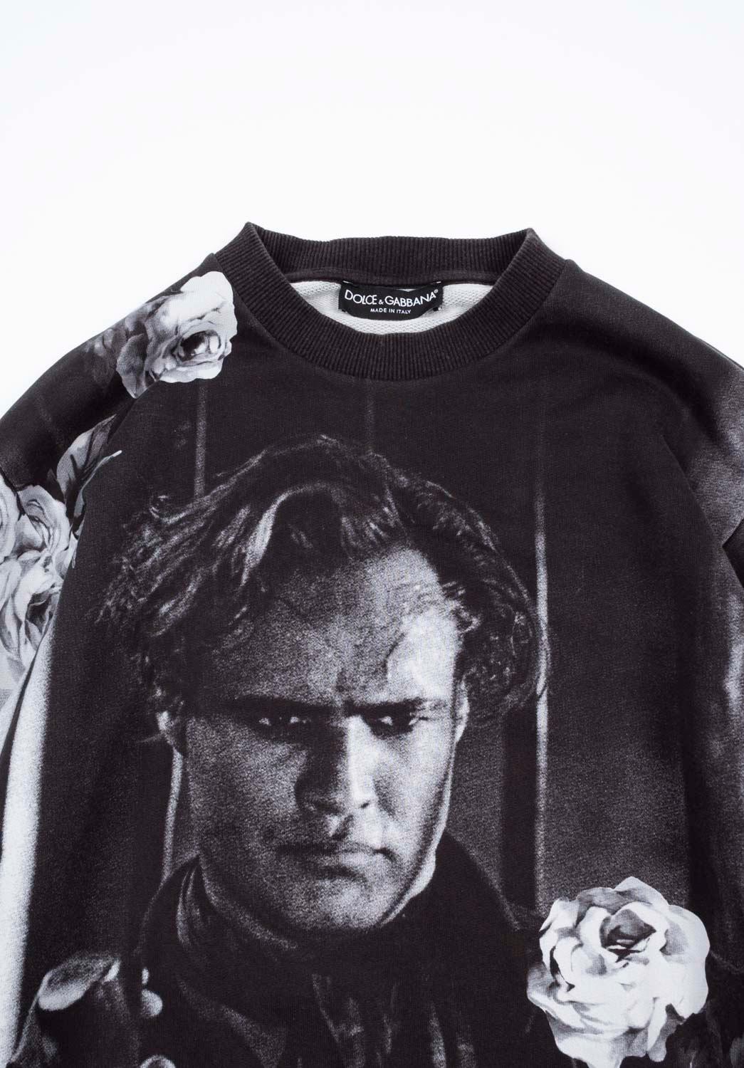 Compruebe mis otros listados. Tiene a la venta mucha más ropa de diseño. Abierto a cualquier oferta.
Artículo en venta 100% auténtico Sudadera Dolce & Gabbana, S1292, DU9
Color: gris
(El color real puede variar un poco debido a la interpretación