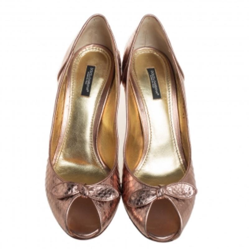 Brown Dolce & Gabbana Metallic Bronze Python Embossed Leather Peep Toe Pumps Size 41 For Sale