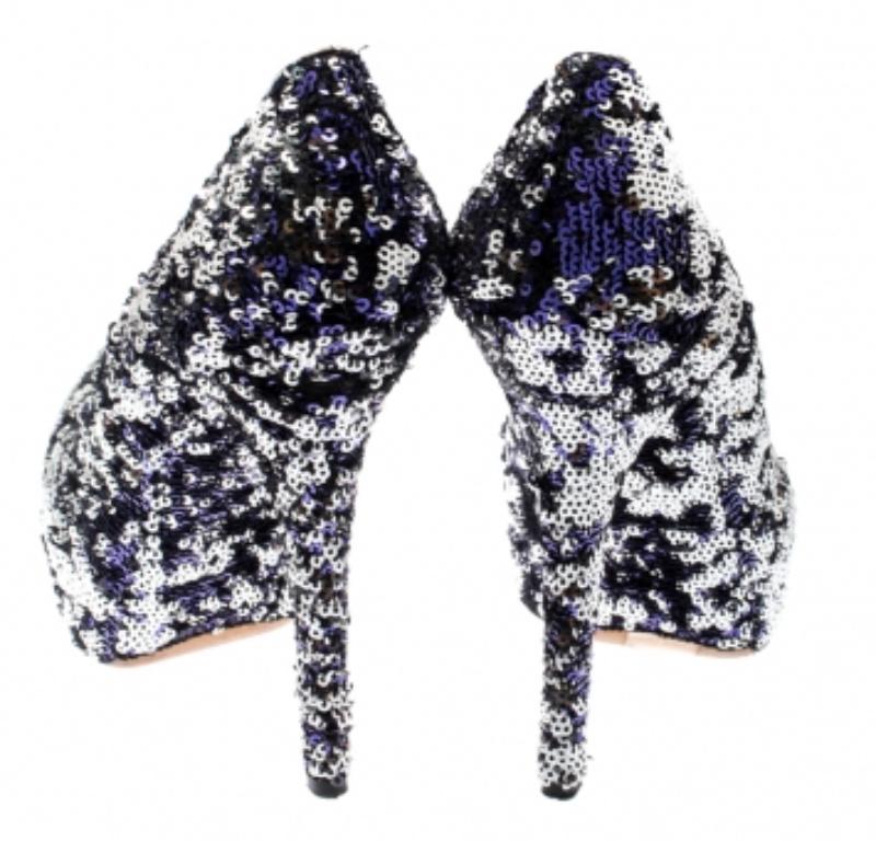 Dolce & Gabbana escarpins compensés ornés de sequins métalliques deux tons, taille 40 Pour femmes en vente
