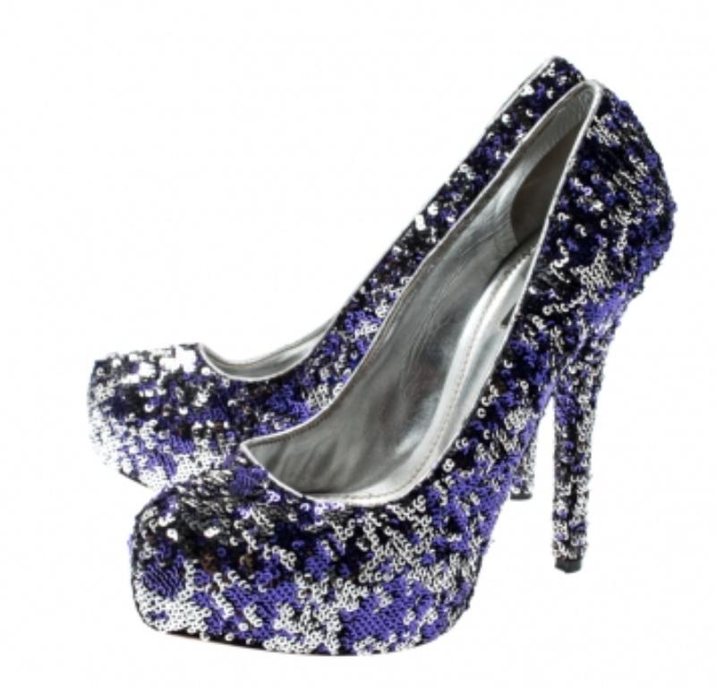 Dolce & Gabbana escarpins compensés ornés de sequins métalliques deux tons, taille 40 en vente 2