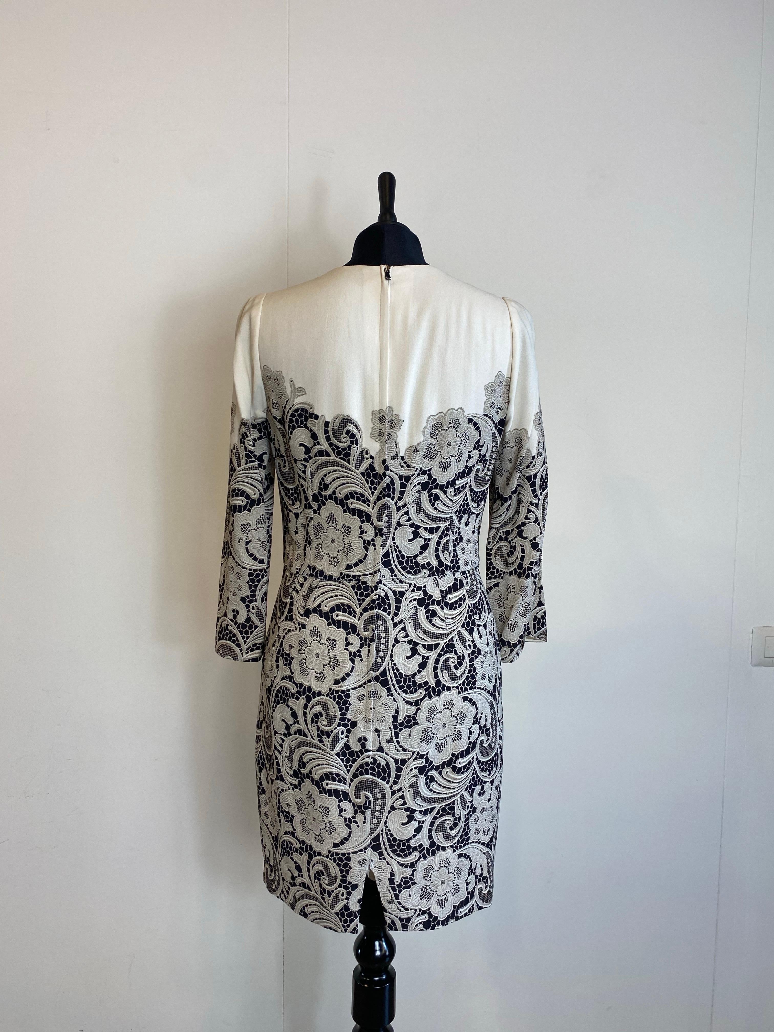 Dolce & Gabbana Robe midi. en vente 2