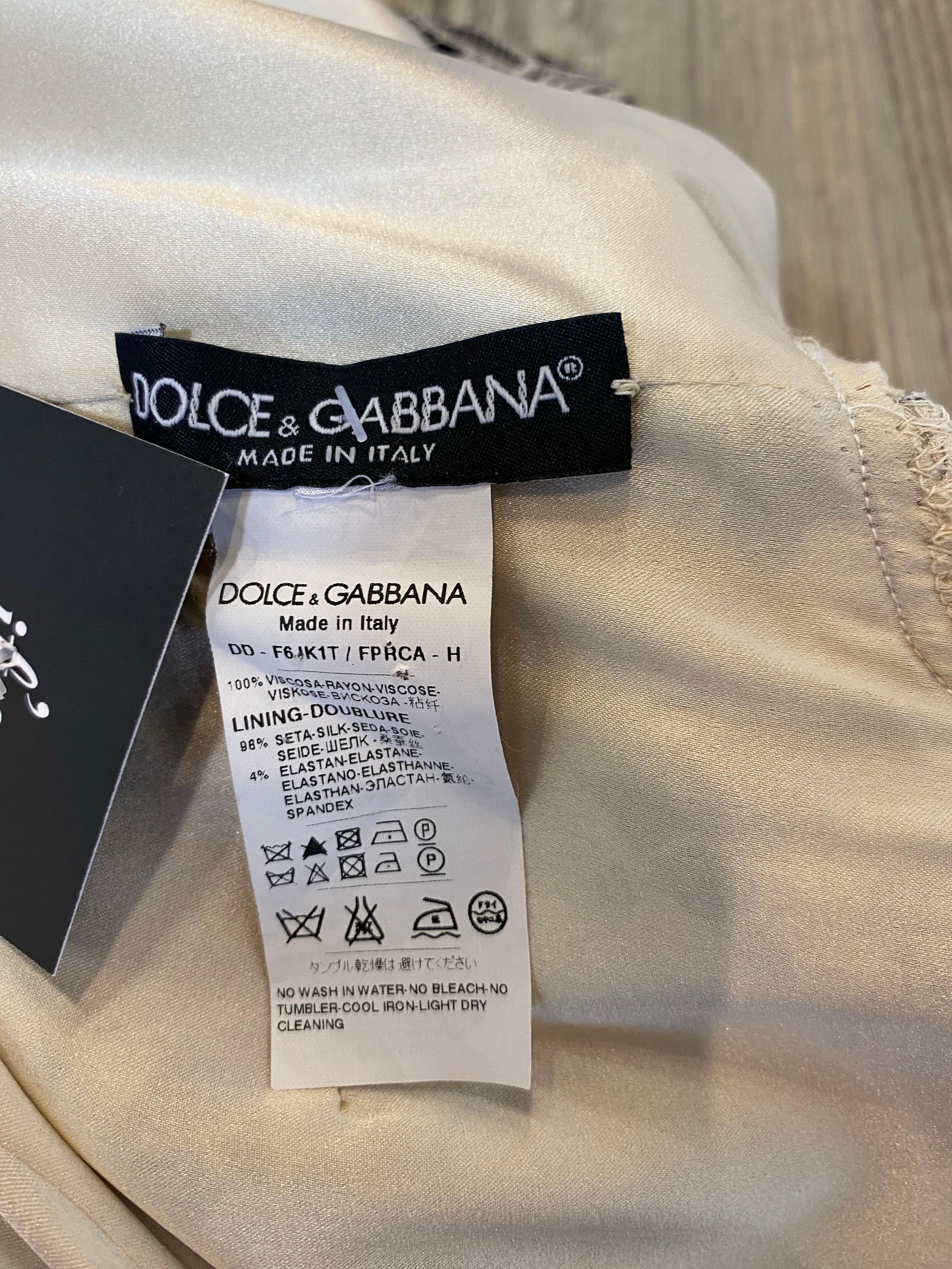 Dolce & Gabbana Robe midi. en vente 3
