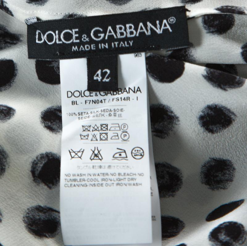 Dolce & Gabbana Monochrome Brushstroke Polka Dot Print Silk Blouse M In Good Condition In Dubai, Al Qouz 2