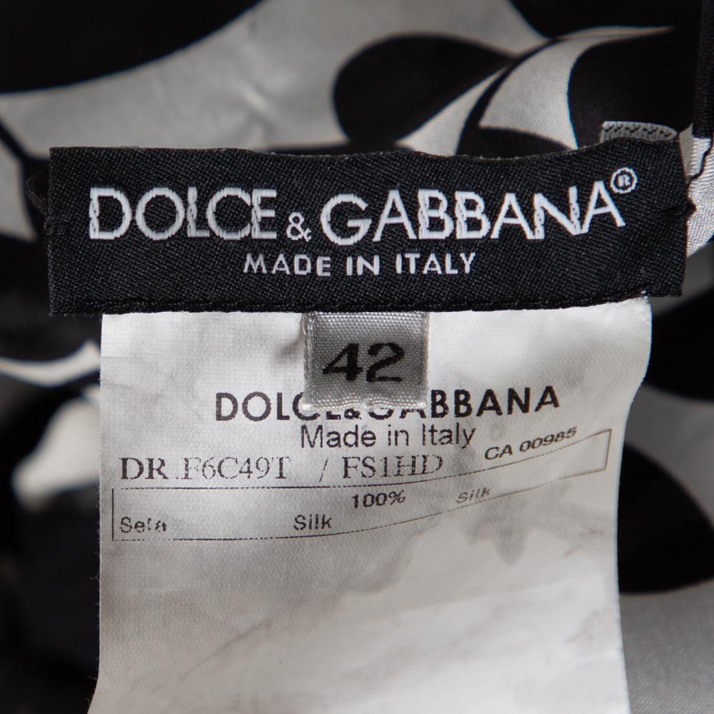 Dolce & Gabbana Monochrome Leaf Printed Silk Ruffled Midi Dress M In Good Condition For Sale In Dubai, Al Qouz 2