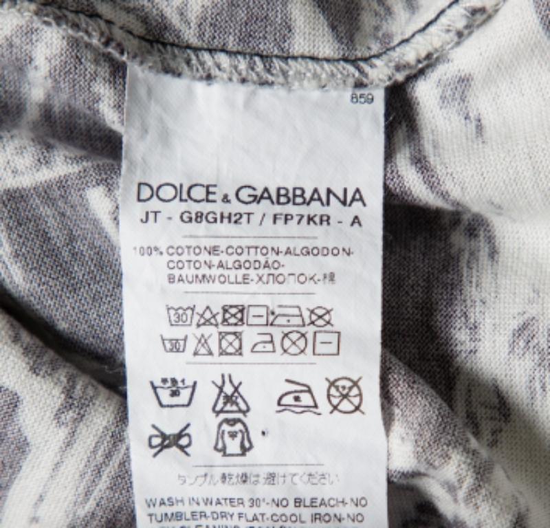 Dolce & Gabbana Monochrome Printed Cotton Crewneck T-Shirt XS For Sale 1