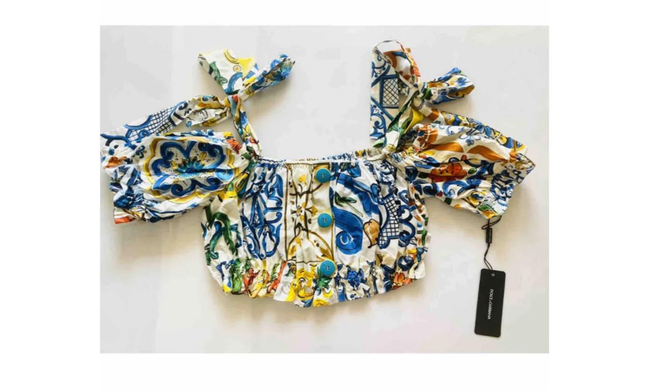 Dolce & Gabbana Sicily Maiolica cotton cropped top blouse 
Size 48IT UK16, XL. 
Fits small!!! 
100% cotton 
Brand new with tags! 
Please check my other DG clothing beachwear & accessories!