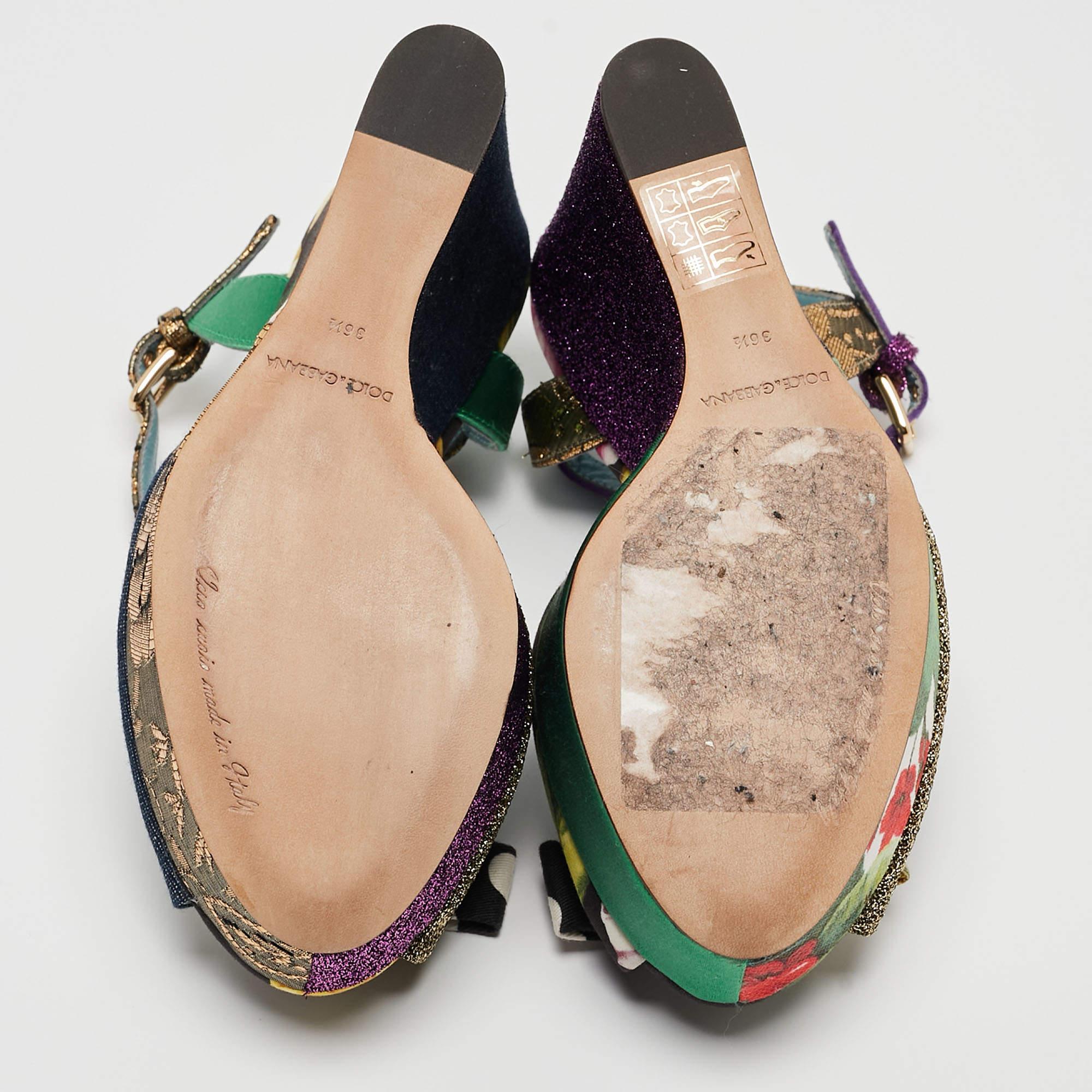 Dolce & Gabbana Multicolor Fabric Platform Wedge Ankle Strap Sandals Size 36.5 In Excellent Condition In Dubai, Al Qouz 2