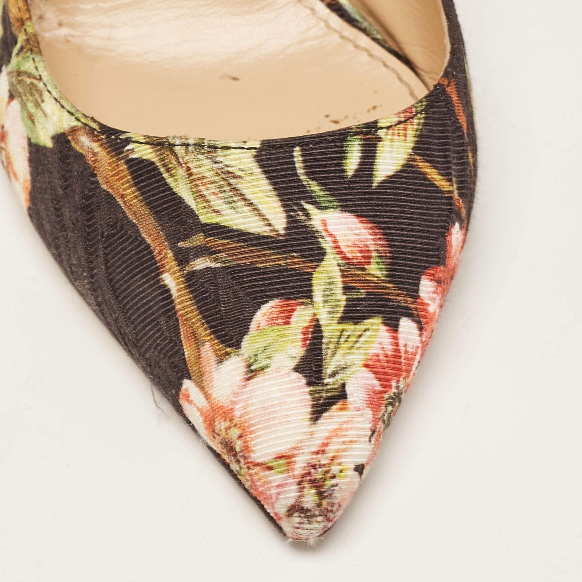 Dolce & Gabbana Multicolor Floral Print Brocade Pointed Toe Pumps Size 38 For Sale 2