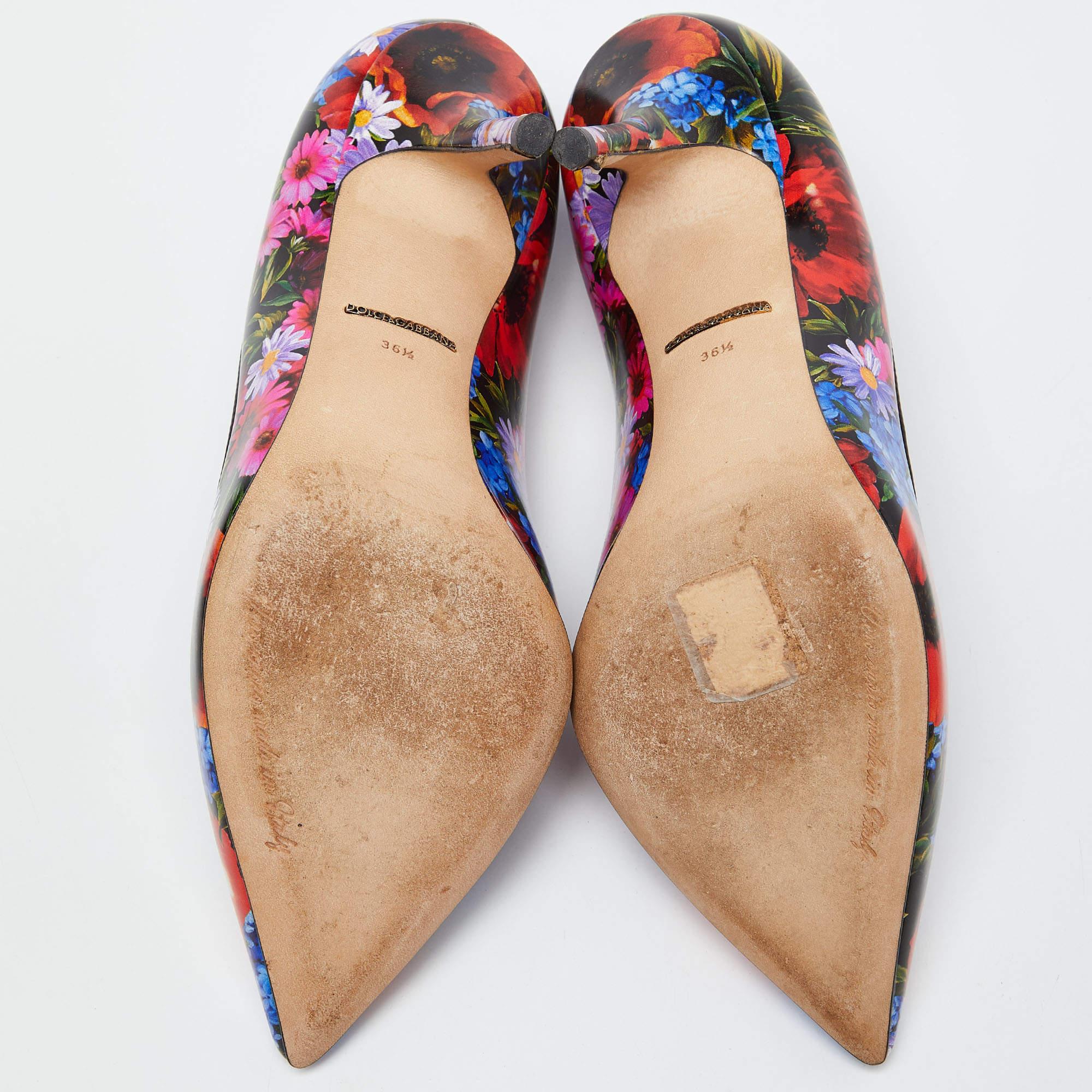 Dolce & Gabbana Multicolor Floral Print Leather Pointed Toe Pumps Size 36.5 For Sale 1