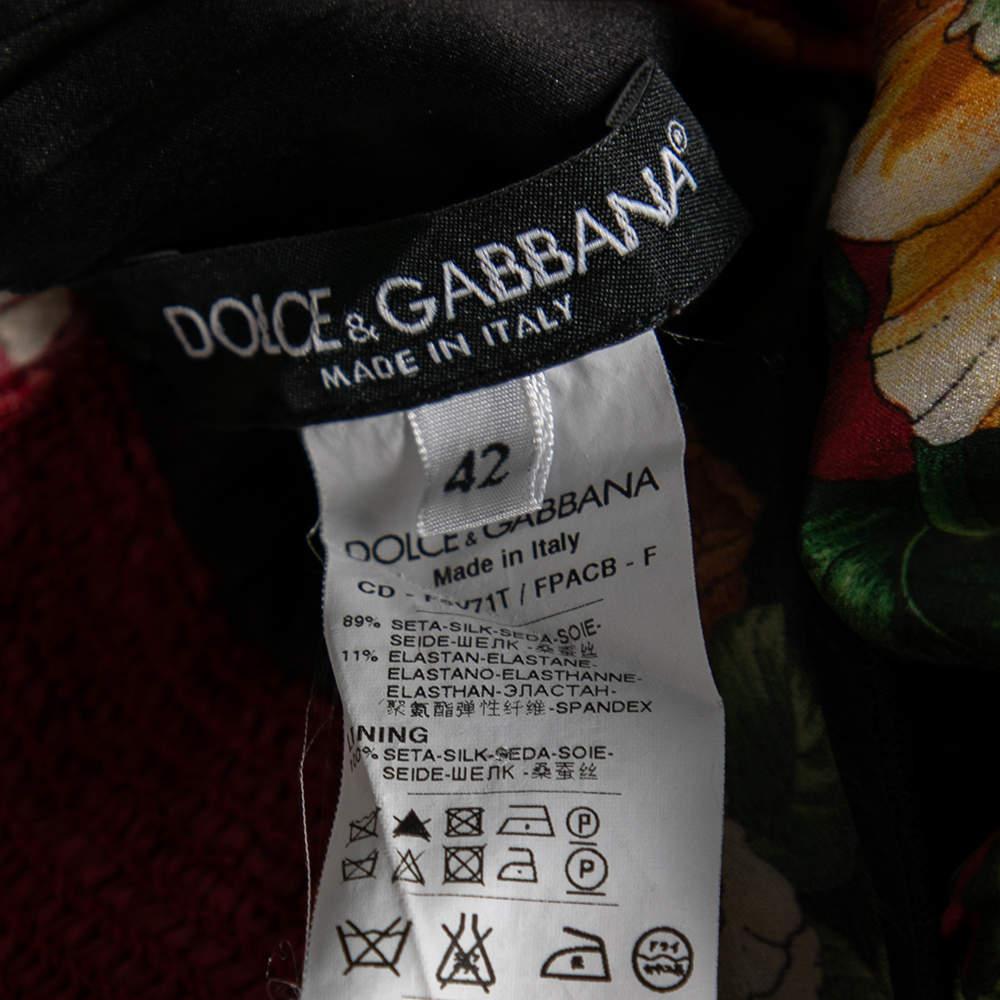 Dolce & Gabbana - Mini robe sans manches en soie imprimée à fleurs multicolores, taille M Unisexe en vente