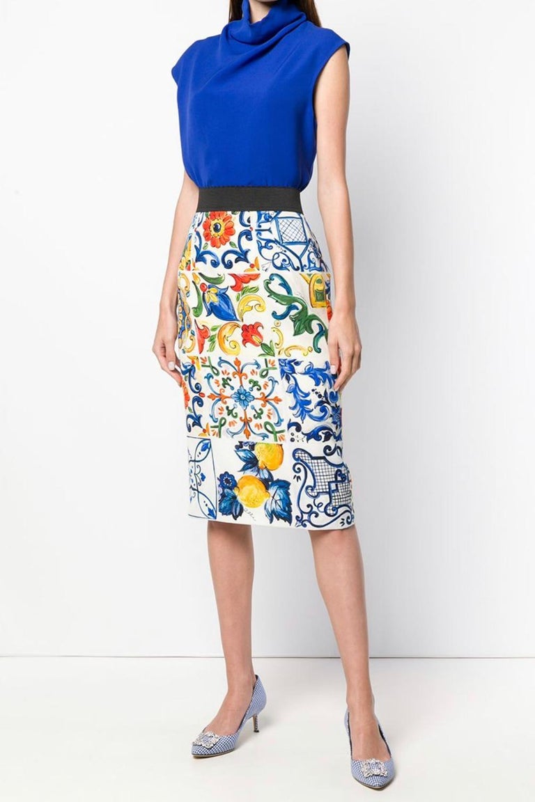 【関税&送料込】Dolce & Gabbana Maiolica Silk Pencil Skirt Dolce and Gabbana Multicolor Floral Sicily Maiolica Silk