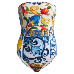 Dolce & Gabbana Mehrfarbiger I Love Maiolica Badeanzug Bikini-Badeanzug Strandmode 