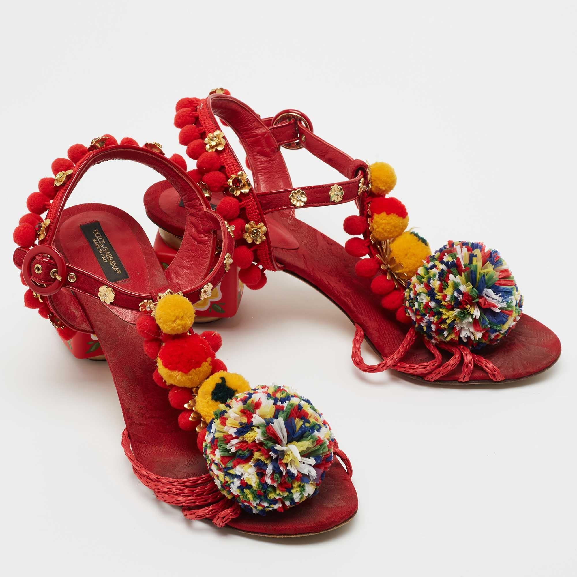 Dolce & Gabbana Multicolor Leather and Fabric Pom Pom Sandals Size 39 For Sale 2