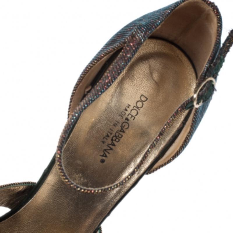 Dolce & Gabbana Sandalias con tira al tobillo de piel lamé multicolor talla 39 en venta 1