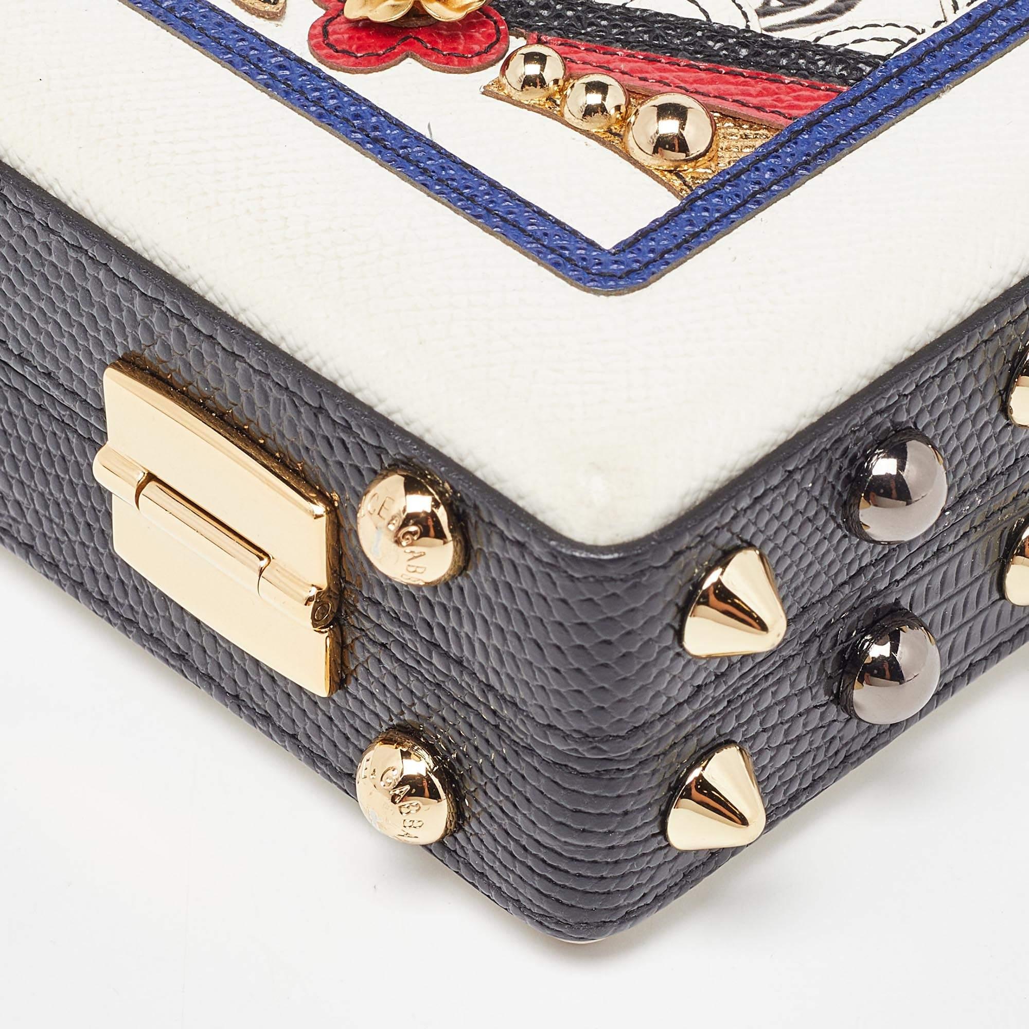 Dolce & Gabbana Multicolor Leather Queen Of Hearts Box Clutch In Good Condition In Dubai, Al Qouz 2