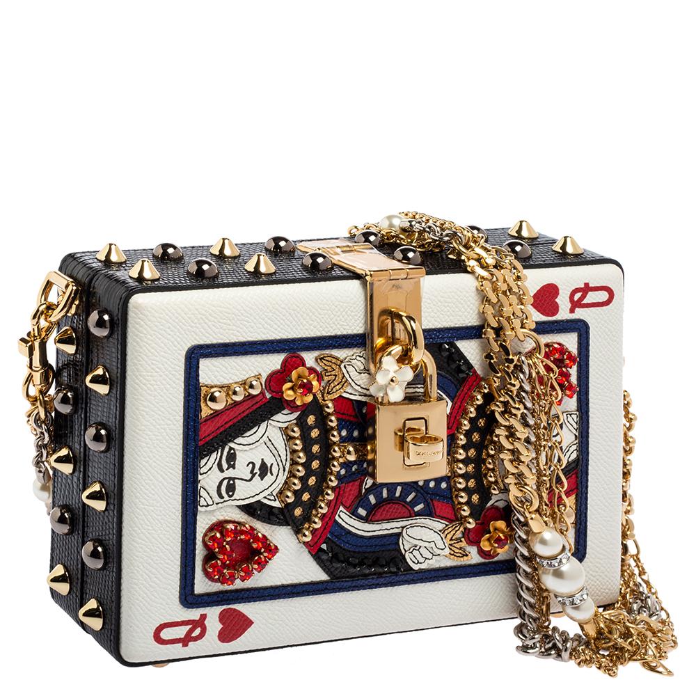 queen of hearts clutch