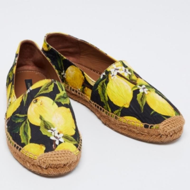 Dolce & Gabbana Multicolor Lemon Print Fabric Platform Espadrille Flats Size 40 For Sale 1