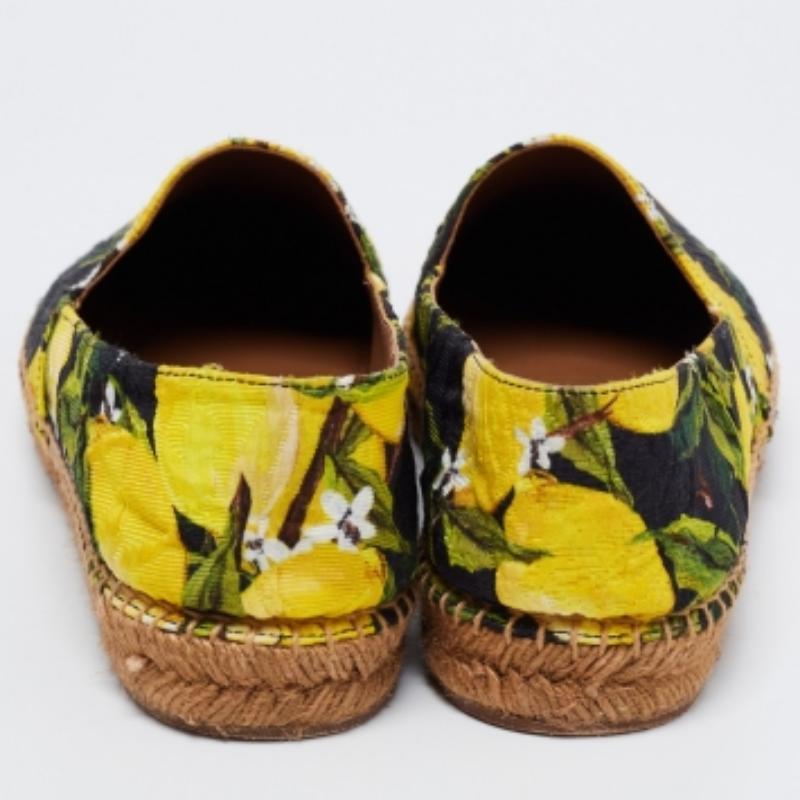 Dolce & Gabbana Multicolor Lemon Print Fabric Platform Espadrille Flats Size 40 For Sale 3