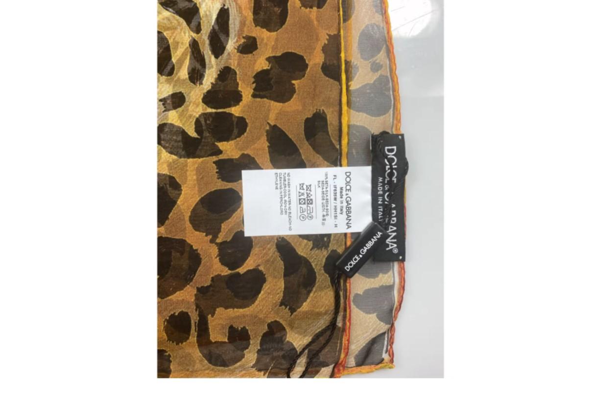 Women's Dolce & Gabbana Multicolor Silk Twill Leopard Maiolica Scarf Wrap DG Flowers