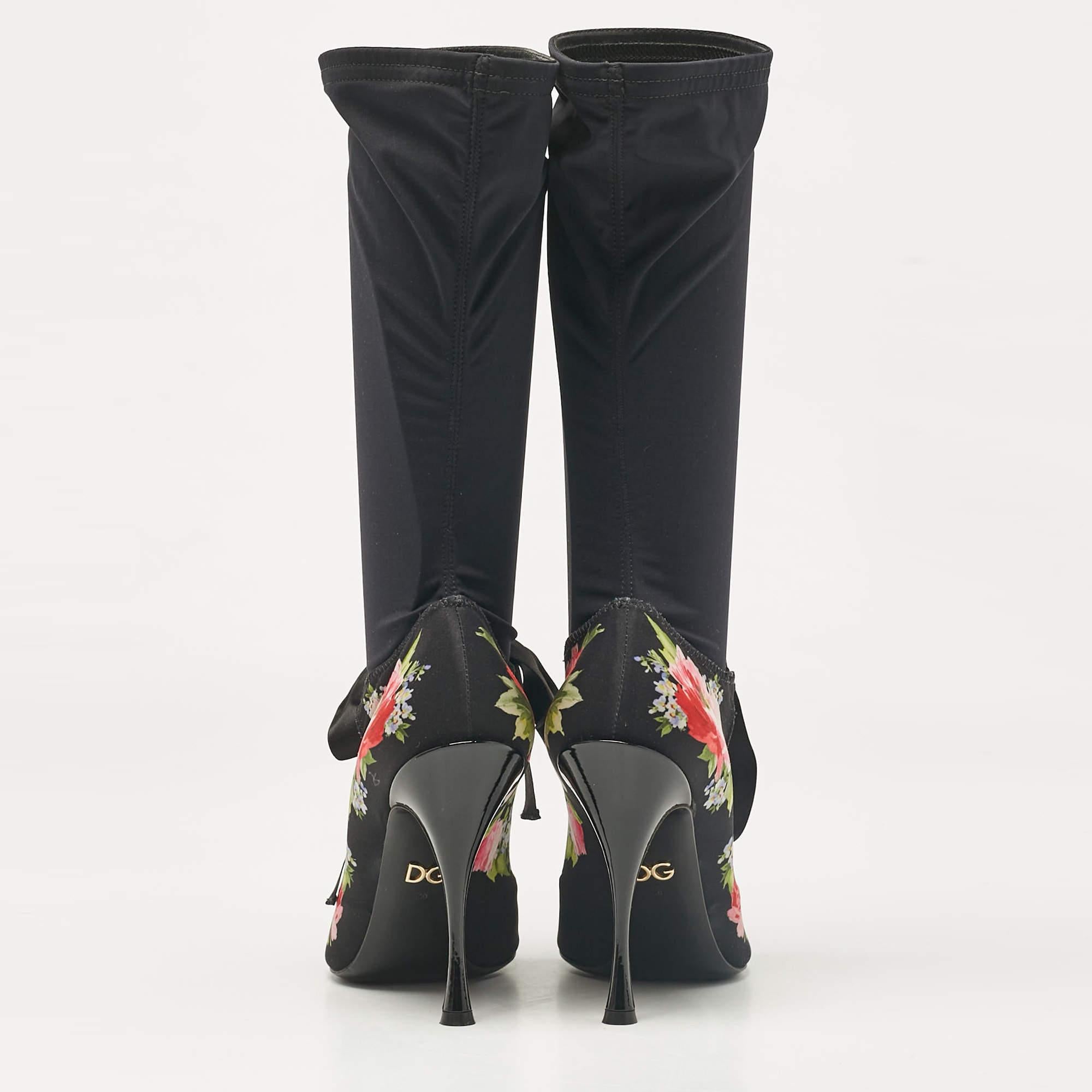  Dolce & Gabbana Bottes brodées de fleurs en tissu extensible multicolore, taille 40 Pour femmes 