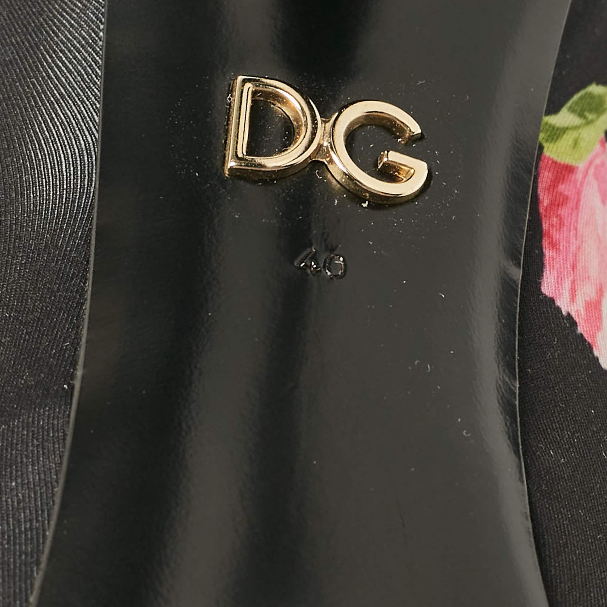 Dolce & Gabbana Bottes brodées de fleurs en tissu extensible multicolore, taille 40 3