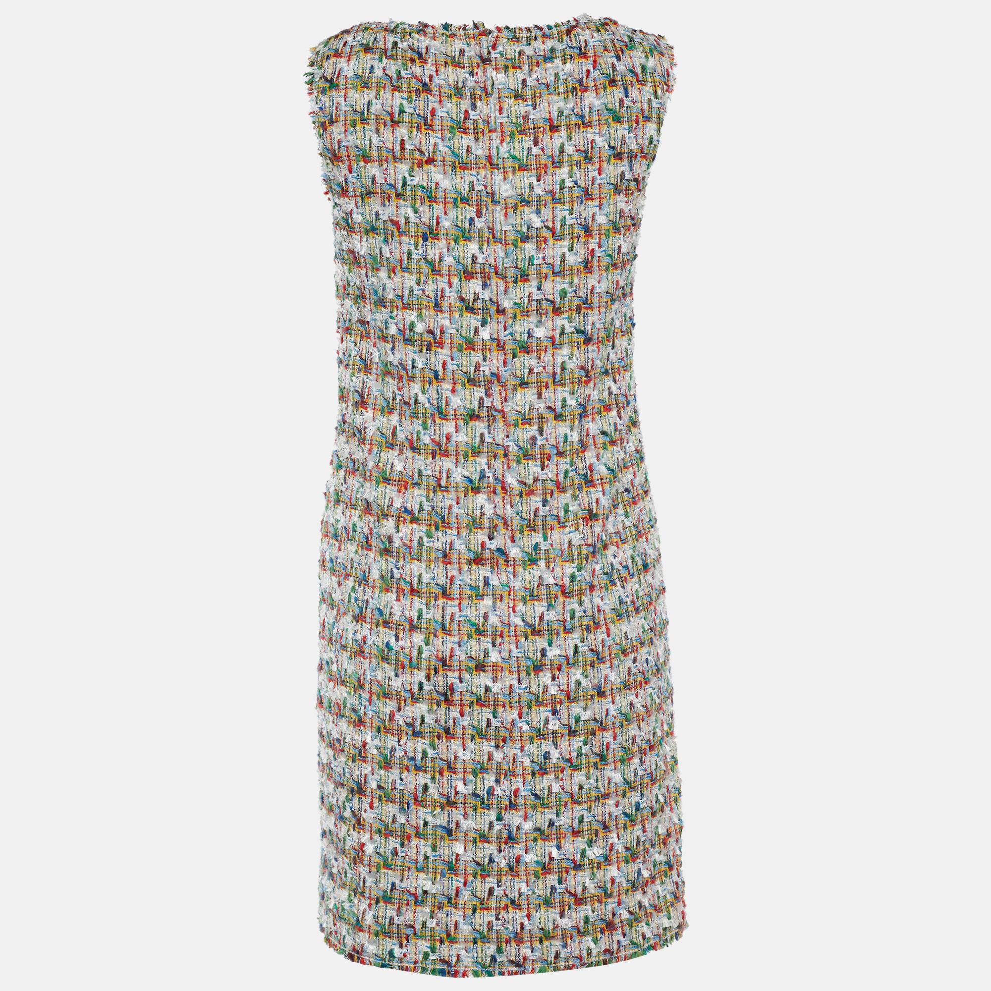 Looking for work-appropriate outfits that make you look stylish and sophisticated? Well, look no further. This shift dress from Dolce & Gabbana is the best buy to flaunt oodles of elegance and confidence. It is cut from multicolored tweed fabric and