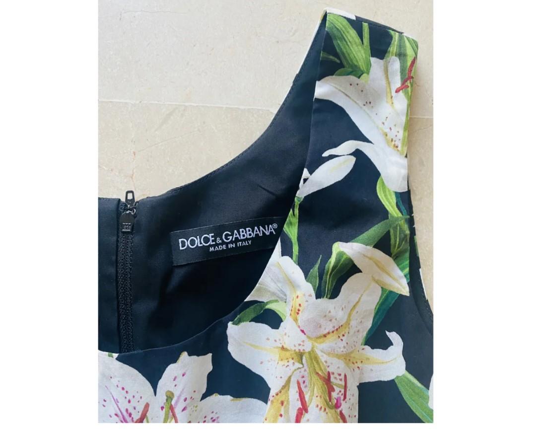 Dolce & Gabbana Multicolor White Black Cotton Lily Floral Midi Dress Flowers DG In New Condition For Sale In WELWYN, GB