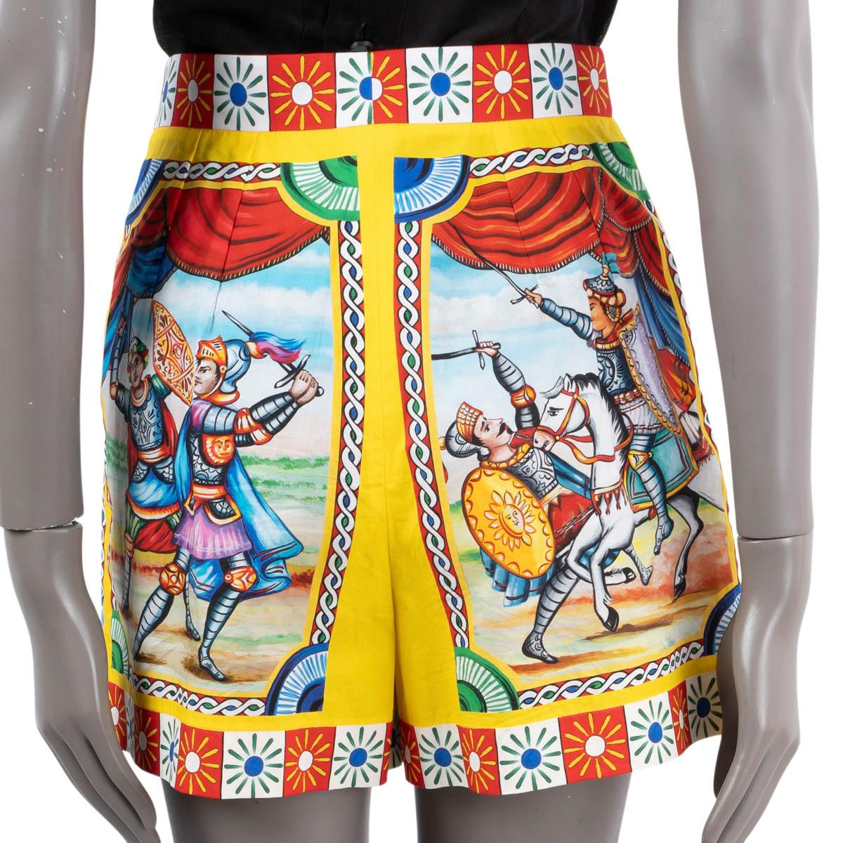 Women's DOLCE & GABBANA multicolored cotton 2021 CARRETTO PRINT Shorts Pants 40 S For Sale