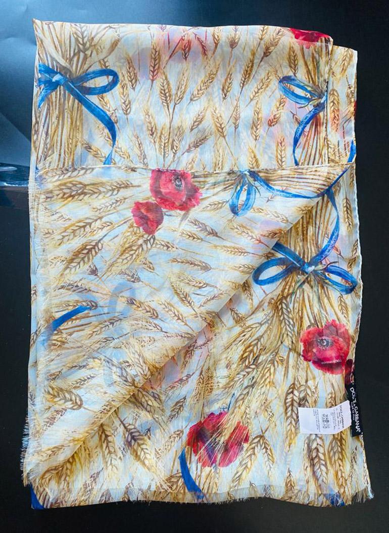 Dolce & Gabbana Multicolour Beige Silk Flowers Scarf Wrap Cover Up Beachwear For Sale 1