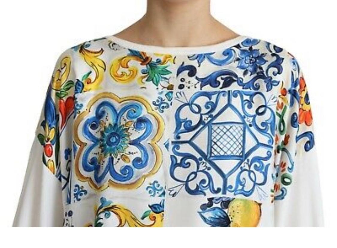 Women's Dolce & Gabbana Multicolour Top Off White Majolica Print Silk Oversized For Sale