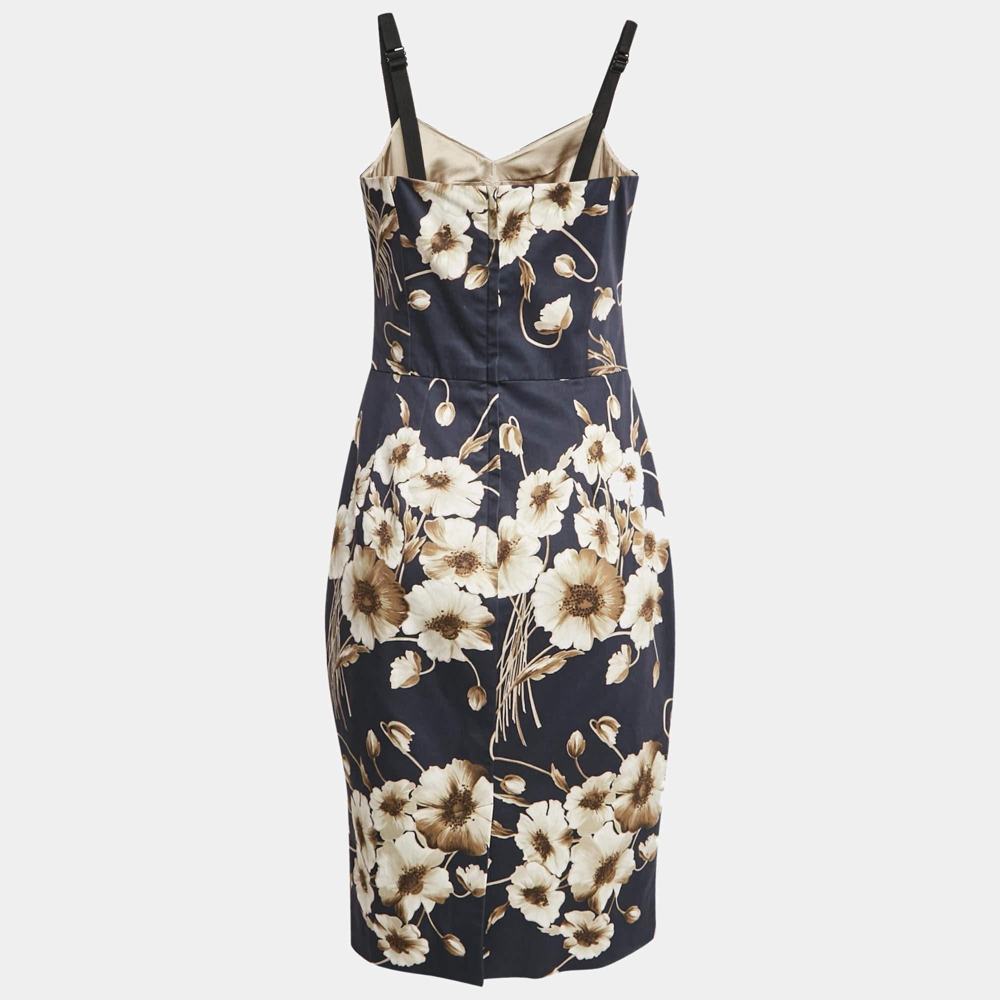 Experience the joy of expert tailoring with this designer dress for women. Meticulously made  it offers a flawless fit and luxe details  ensuring unmatched comfort. This beautiful creation will elevate your style effortlessly.