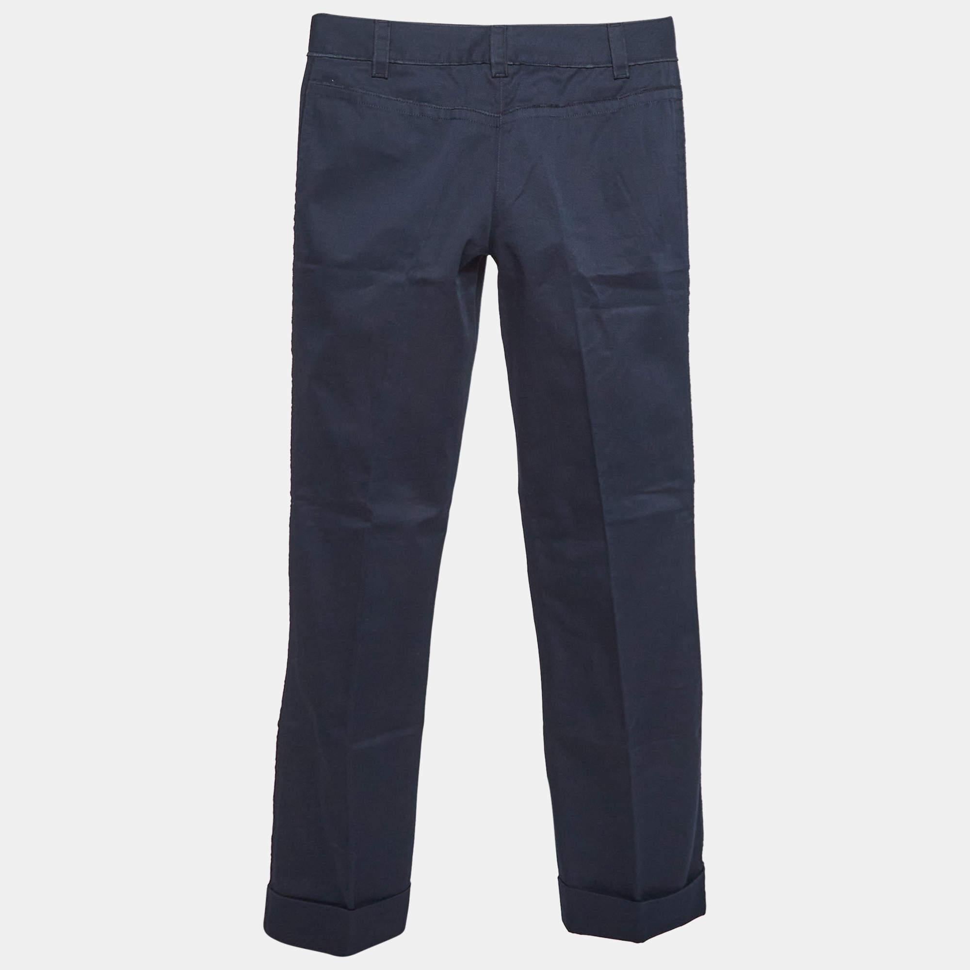 Enhance your formal attire with this pair of trousers. Designed into a superb silhouette and fit this pair of trousers will definitely make you look elegant.