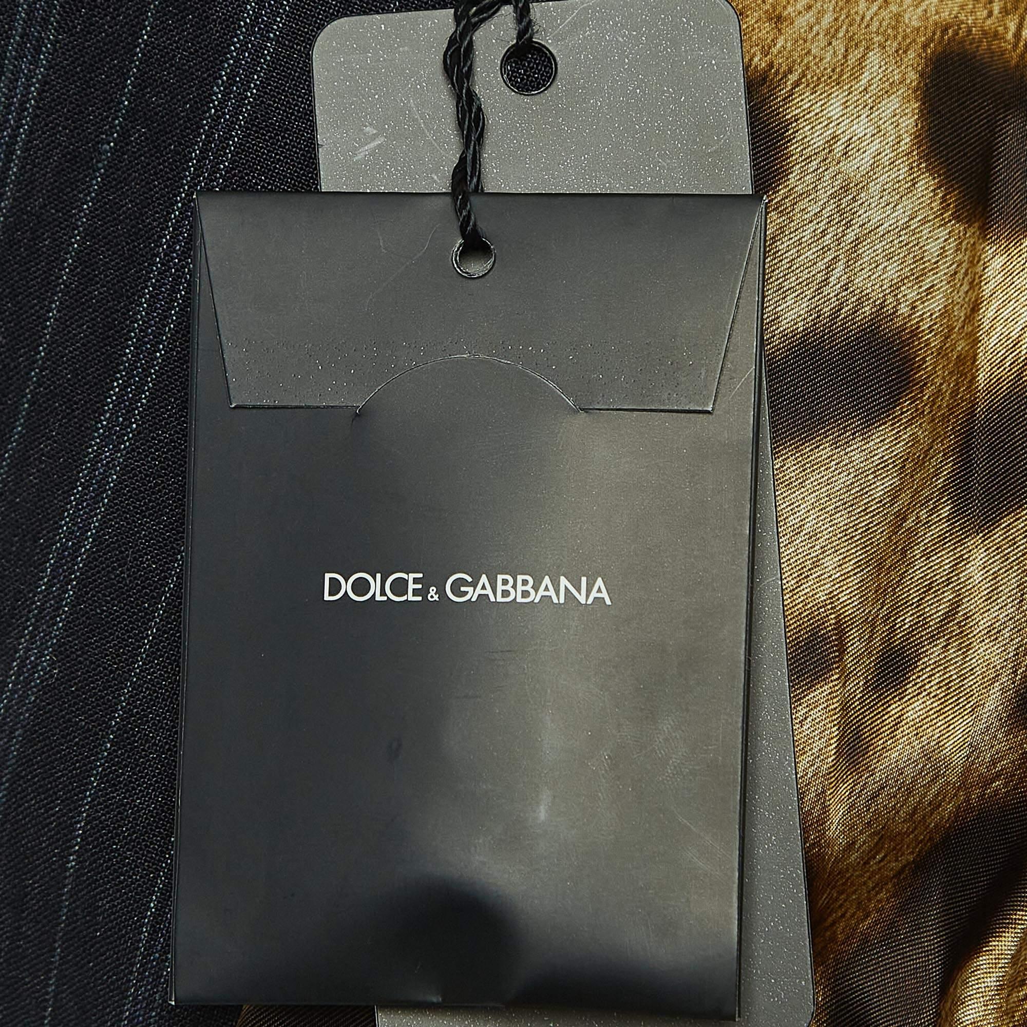 Dolce & Gabbana Navy Blue Pinstripe Linen Single Breasted Suit M In Excellent Condition In Dubai, Al Qouz 2
