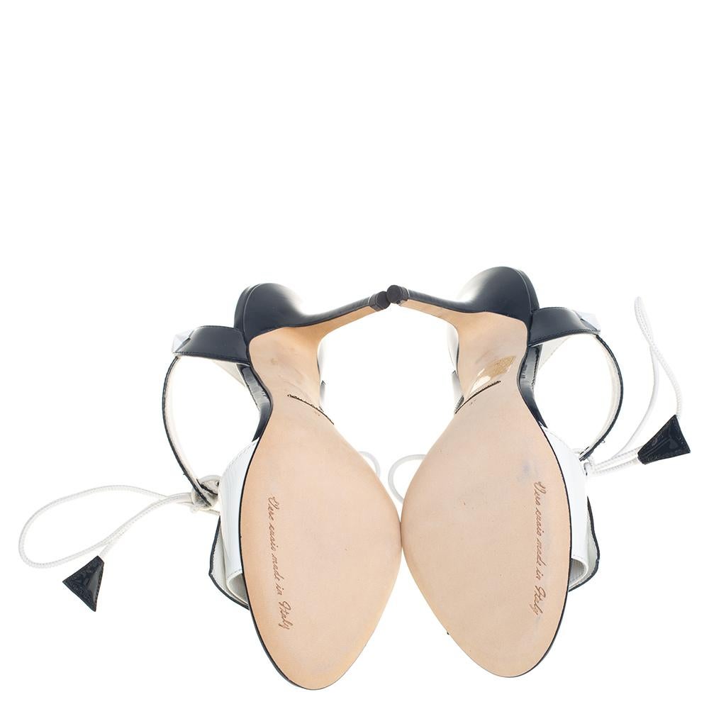 Dolce & Gabbana Navy Blue/White Patent Leather Sailor Sandals Size 37 1