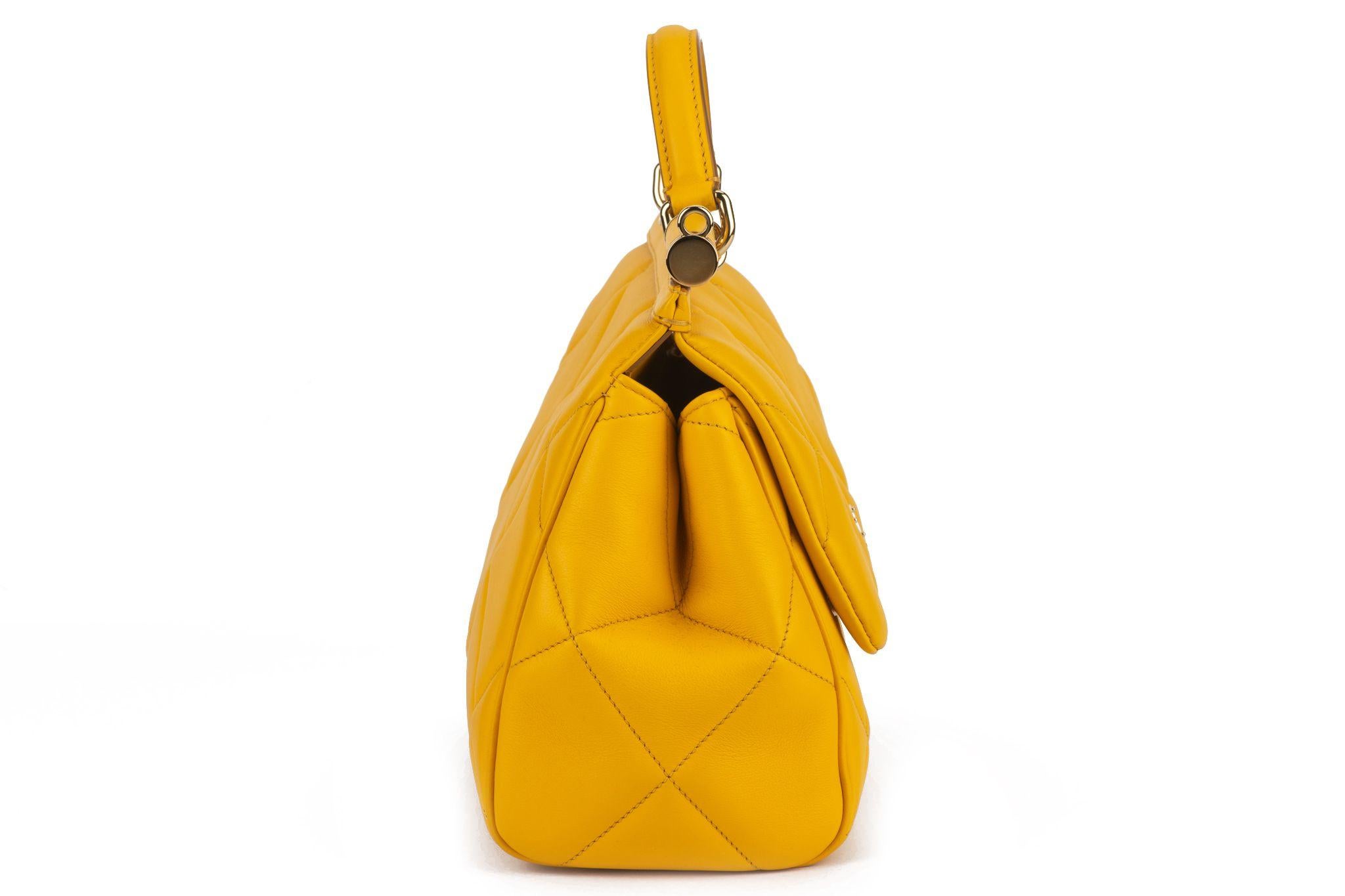 Dolce & Gabbana New Yellow Sicily Bag In New Condition For Sale In West Hollywood, CA