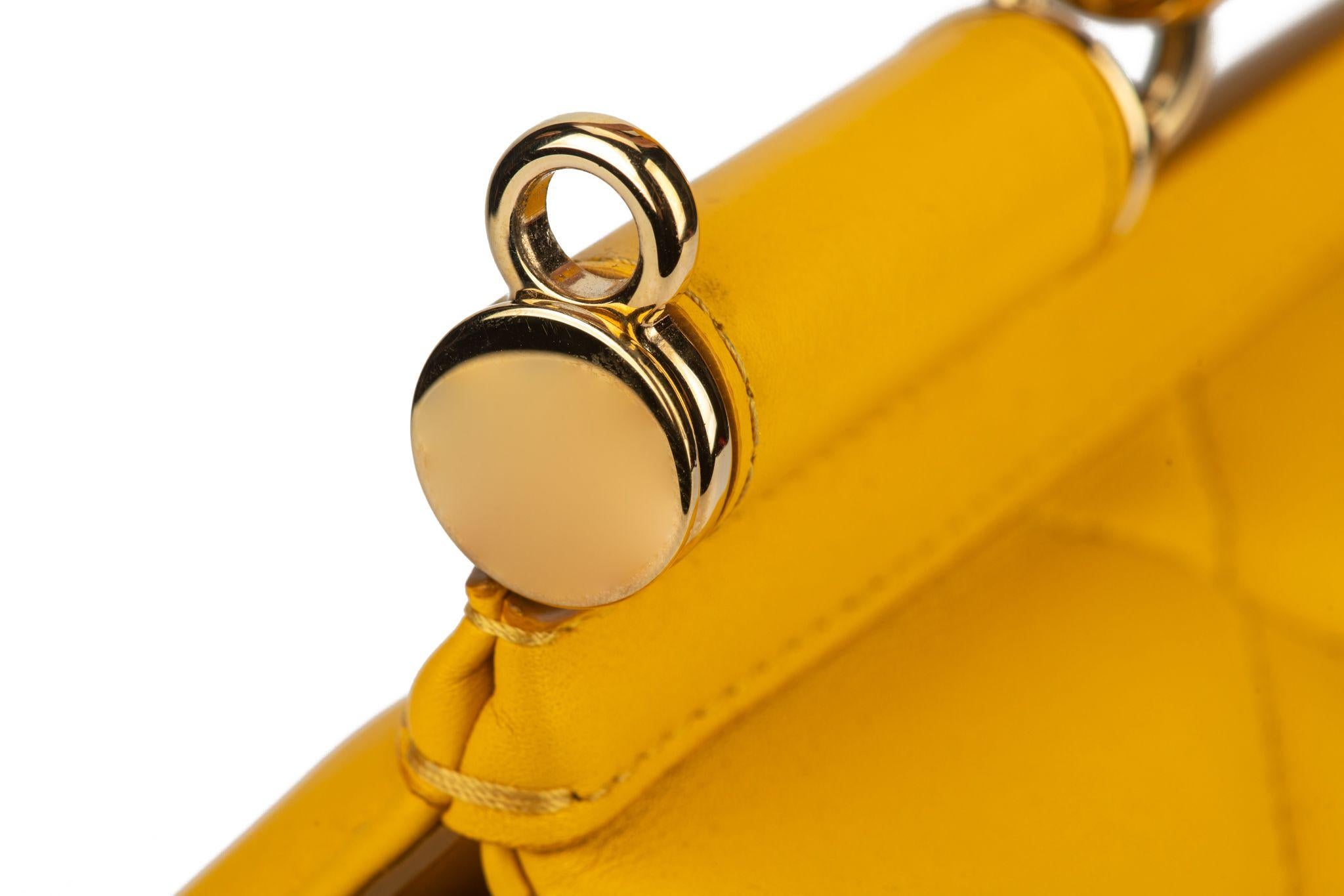 Dolce & Gabbana New Yellow Sicily Bag For Sale 3