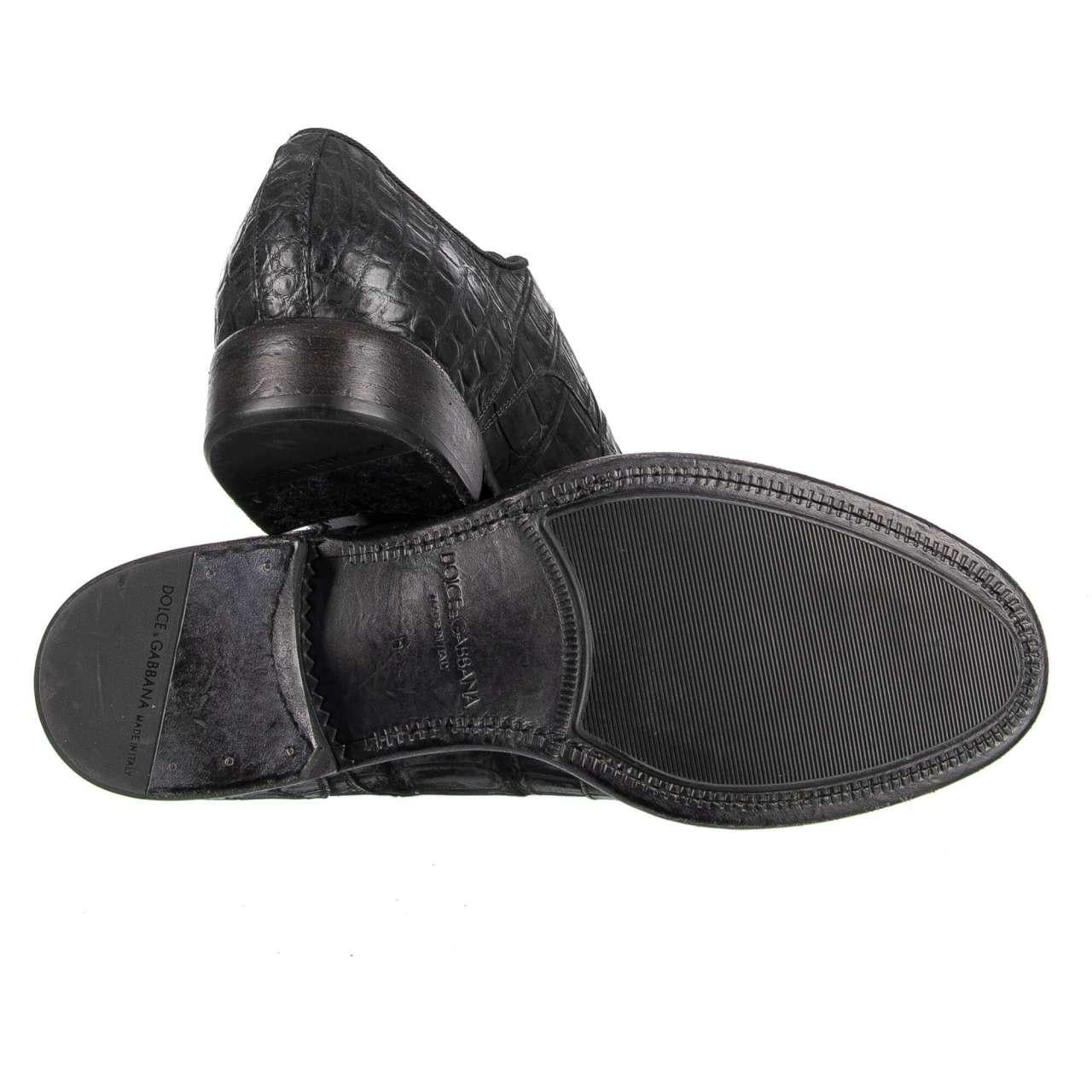 Dolce & Gabbana Nubuck Crocodile Leather Derby Shoes Black 40 In Excellent Condition For Sale In Erkrath, DE
