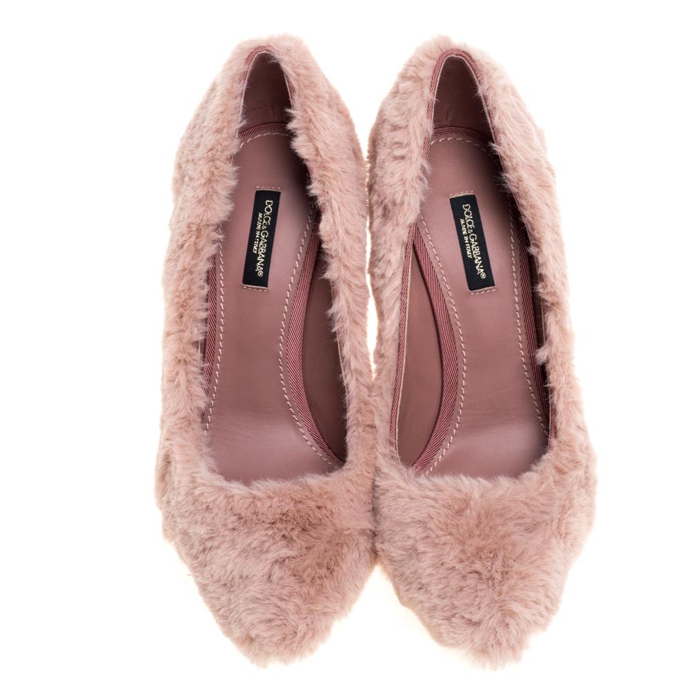 Dolce & Gabbana Altrosa Kunstfell Pumps Größe 38 (Beige)